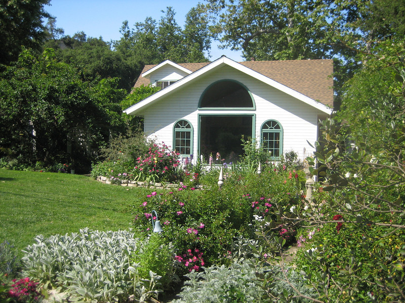 Cottage Garden Landscape Design By Bonnie
